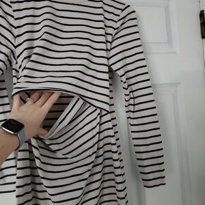 Maternity and breastfeeding dress